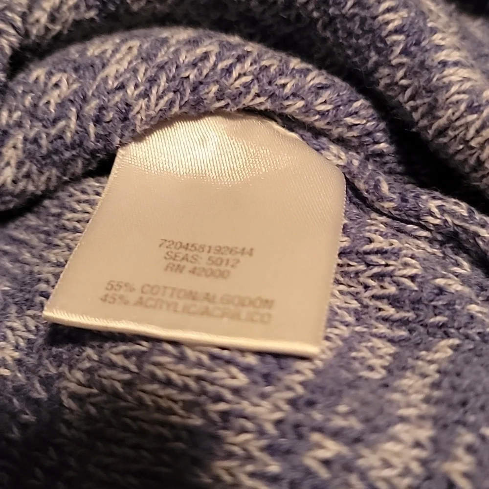 Blue and White Sweater - Picture 6 of 7